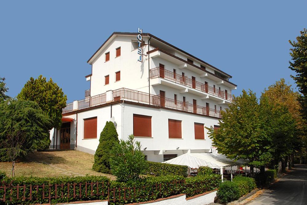 Hotel Del Duca Montedinove Exteriör bild
